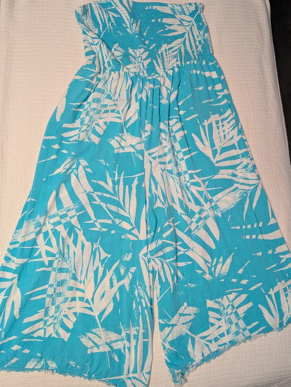 torrid Aqua and White Strapless Palm-Print Jumpsuit - Picture 6 of 9